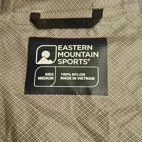 Eastern Mountain Sports Girls Windbreaker - Picture 3 of 4